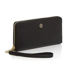 Like new! TORY BURCH Perry Passport Wristel Wallet